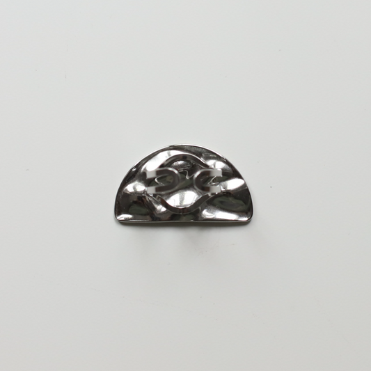 Anillo oquedad semicirculo plata