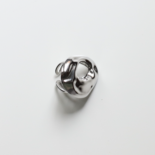 Anillo oquedad ovalo plata
