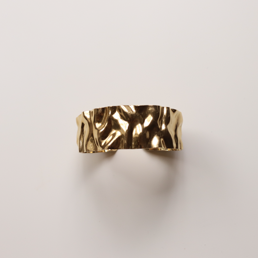 Brazalete arrugas oro