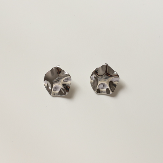 Pendientes arrugados plata