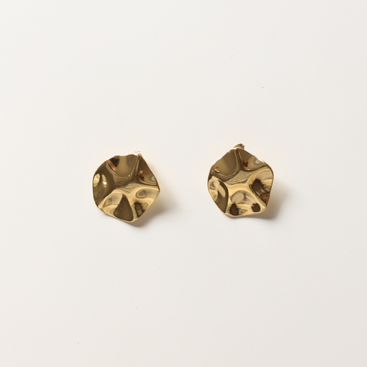 Pendientes arrugados oro