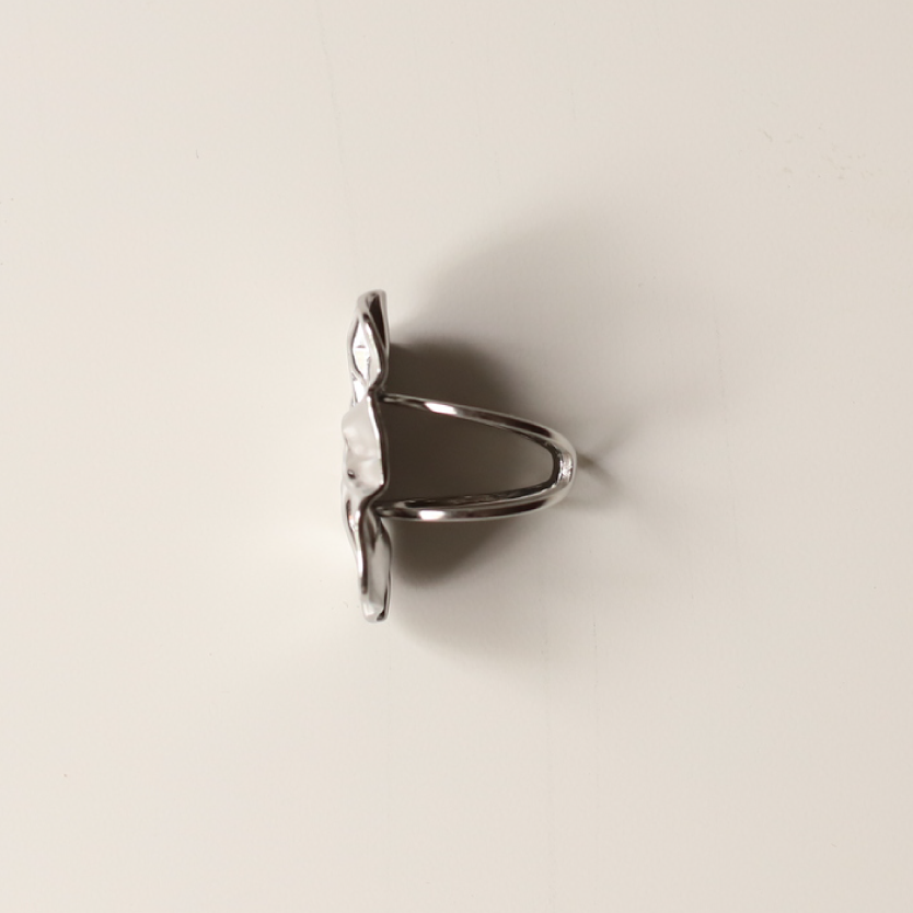 Anillo arrugas rectangular plata