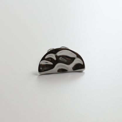 Anillo oquedad semicirculo plata
