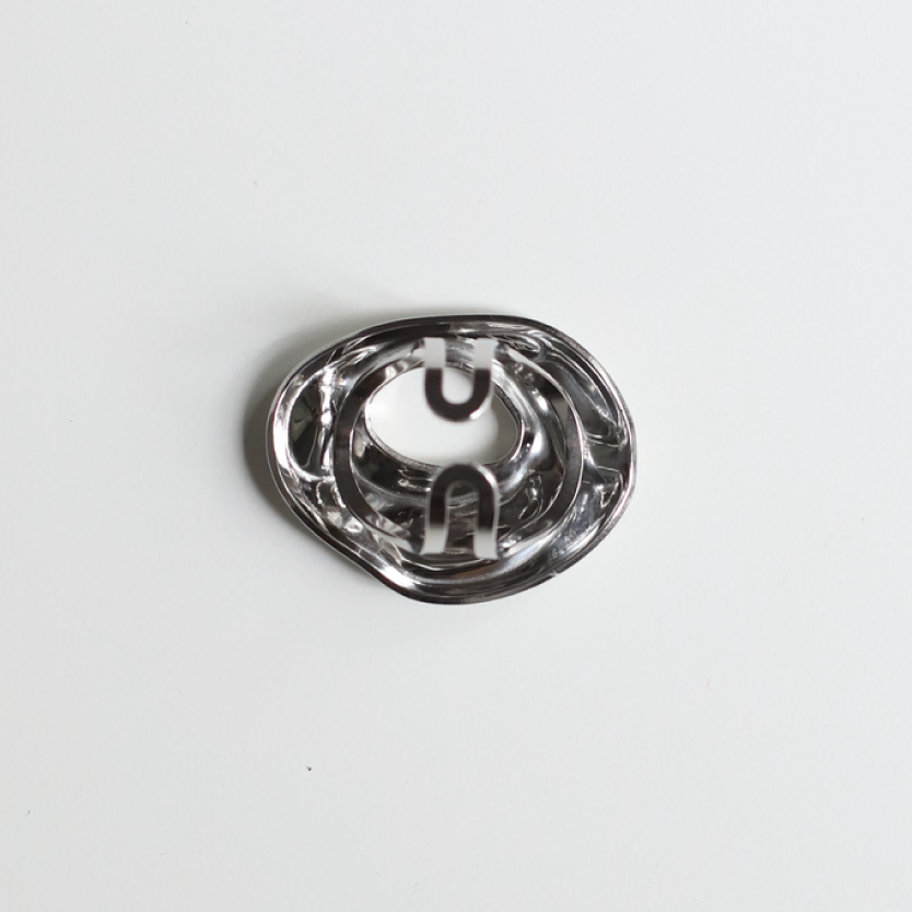 Anillo oquedad ovalo plata
