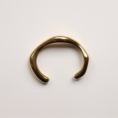 Brazalete irregular oro