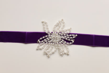Chocker flor perla morado