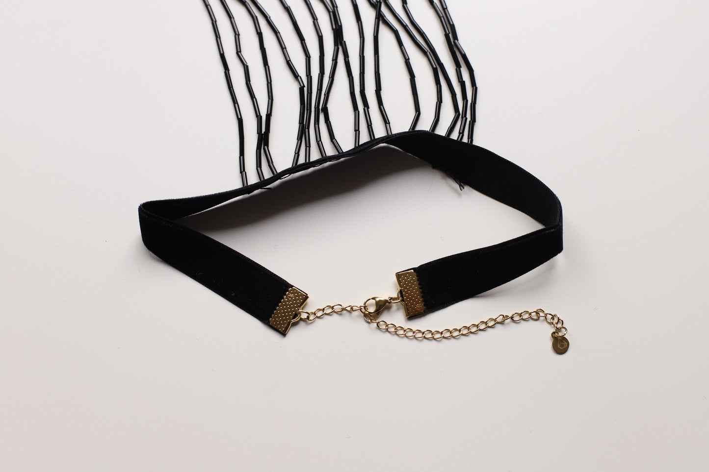 Chocker abalorios cascada negro