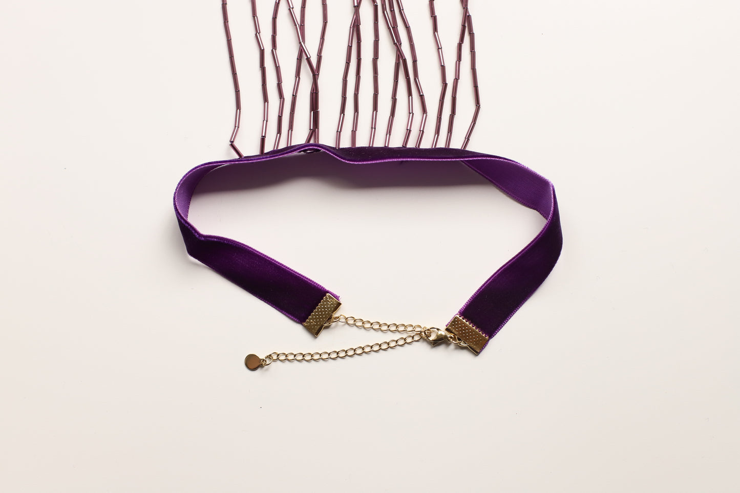 Chocker abalorios cascada morado