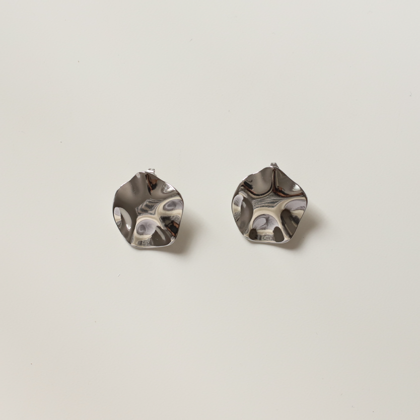 Pendientes arrugados plata